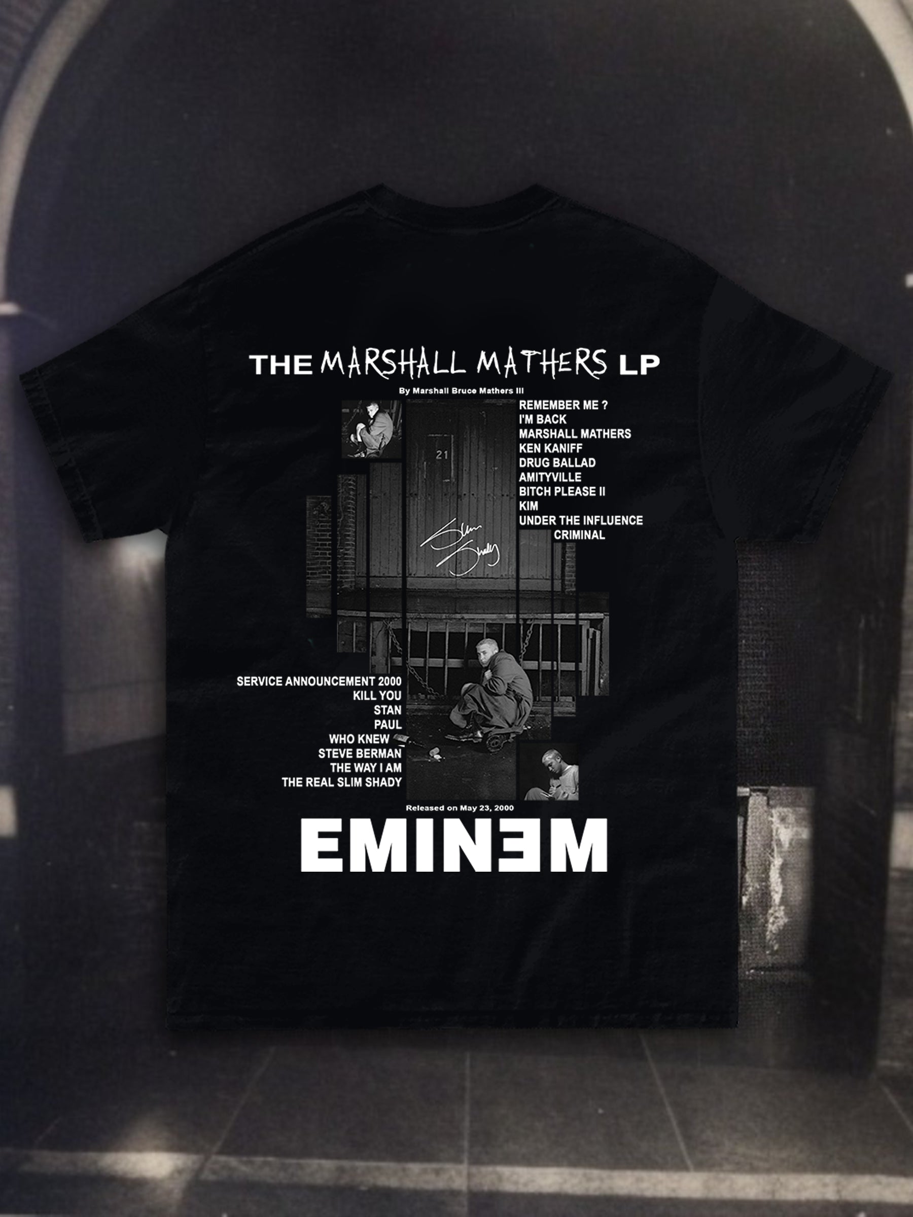 T-shirt THE MARSHALL MATHERS LP II - Introvrtee